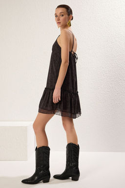 TRENDYOLMILLA Koyu Kahverengi Cicekli Duz Kesim Mini Sifon Astarl? Dokuma Elbise TWOSS25EL00192