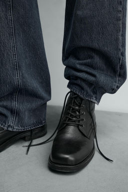 LIMITED EDITION LEATHER LACE-UP BOOTS - Zara фото 10