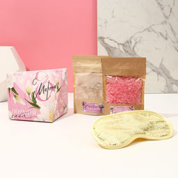 Подарочный набор женский Порадуй себя!, соль для ванны, глина для лица, маска для сна