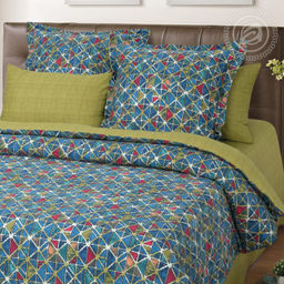 Постельное белье Сантьяго (сатин Россия) 2 сп. с Евро/Пододеяльник (молния): 1 шт. - 215*175; Простыня: 1 шт. - 215*240; Наволочка (клапан, ушки): 2 шт. - 70*70 Россия