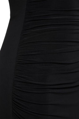 Siyah Etek Ucu F?rf?r Detayl? Orme S?k Abiye Gece Mezuniyet Elbisesi TPRSS25EL00005