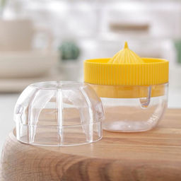 Цена за 2 шт. Соковыжималка для лимона Альтернатива, 7×7×8 см, пластик, жёлтый