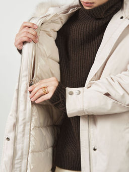 Пальто плащевое 32081 светло-бежевое