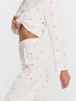 Пижама женская белая с принтом сердечки - Mark formelle фото 9