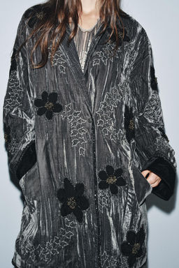 ZW COLLECTION LIMITED EDITION EMBROIDERED VELVET KIMONO - Zara фото 4