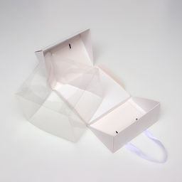 Коробка под бенто-торт с ленточками, белая, 18×18×14 см