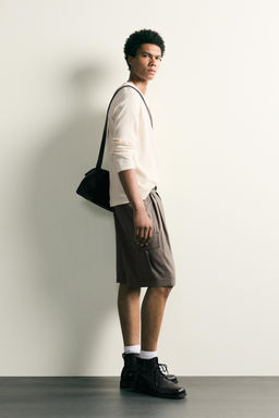 BERMUDA CARGO RELAXED FIT PLIEGUES / Marr?n / Topo - Zara фото 4