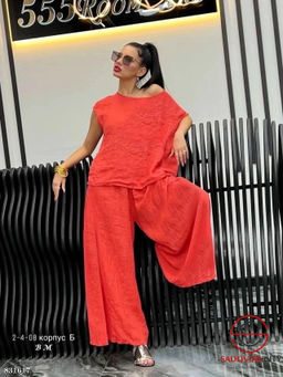 Костюм двойка (кофта и штаны)