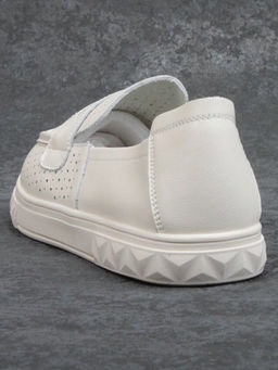 03-DXT50-2 BEIGE Лоферы женские (натуральная кожа)