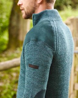 Мужской свитер с заплатками из натуральной овечьей шерсти