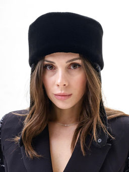 Т26-20 Таблетка кубанка черное золото с мехом "мутон"