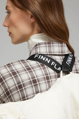 Пальто женское Finn Flare FAF11011 705
