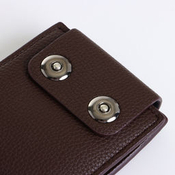 Портмоне мужское на магните, коричневое