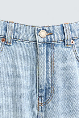 LOOSE FIT JEANS WITH MICKEY SILHOUETTE PATCH HARRY LAMBERT FOR ZARA X DISNEY  фото 3