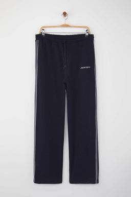 Lacivert Straight Kesim Seritli Yaz? Nak?sl? Kal?n Esofman Alt? TMNAW26EA00001