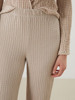 Beli Lastikli Dokulu Kad?n Pantolon