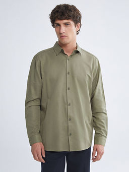 ?nden D??me Kapamal? D?z Uzun Kollu Erkek G?mlek