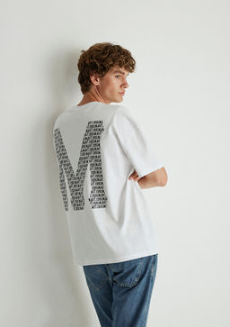 M S?rt Bask?l? Beyaz Tisort