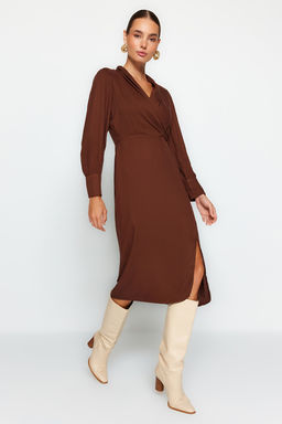 Trendyolmilla Kahverengi Midi Astarl? Dokuma Elbise TWOAW21EL0230 фото 2