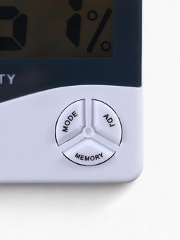 Часы - будильник электронные «Бируни», настольные, термометр, гигрометр, 10×10 см