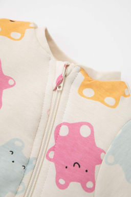 Комбинезон из чесаного хлопка с длинными рукавами и рисунком из волокнистого волокна 1,6 для маленьких девочек - Defacto фото 2