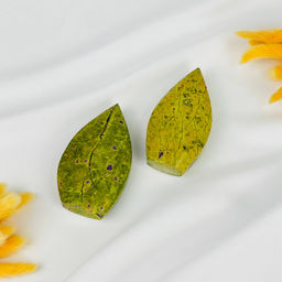 Свеча из Стихтита в змеевике