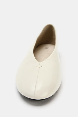 BAILARINA PIEL PLANA / Blanco Crudo - Zara фото 5