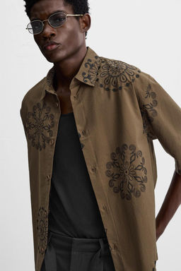 SHIRT WITH FLORAL EMBROIDERY - Zara фото 5