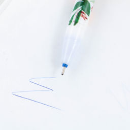 Цена за 12 шт. Ручка пиши-стирай, синяя паста, гелевая, 0.5 мм с колпачком С 8 Марта