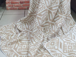 Одеяло байковое 140*205 жаккард "Норвежские узоры" цв. беж (Россия ВВТ)