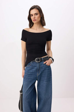 siyah Fitted/Vucuda Oturan Kay?k Yaka Ay Kol K?sa Kollu Yumusak Orme Bluz TWOSS26BZ00730 - Trendyolmilla фото 2