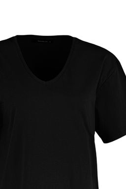 Siyah %100 Pamuk Boyfriend V Yaka Orme T-Shirt TWOSS23TS00003