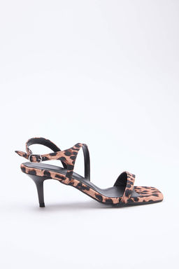 Cok Renkli Kad?n 6,5 cm Klasik Topuklu Ayakkab? TAKSS26TO00021