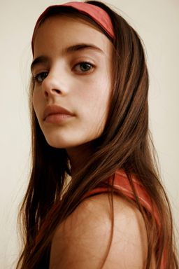 CAMISETA PESPUNTES CREATED BY CARAMEL LONDON X ZARA / Rojo