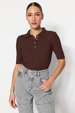 Kahverengi Basic Polo Yaka T-Shirt Gorunumlu Triko Ince Bluz TWOSS20BZ0112