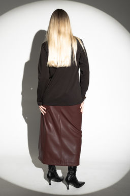 Лонгслив с V- образным вырезом