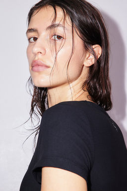 Top de deporte cropped en DryMove - H&m фото 6