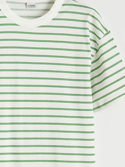 Erkek ?ocuk Bisiklet Yaka ?izgili Ti??rt