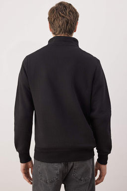 Siyah Regular/Normal Kesim Dokulu Etiket Detayl? Fermuarl? Sweatshirt TMNAW26SW00062 - Trendyolmilla фото 4