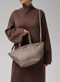 Кожаная сумка Azaro 31355 тауп