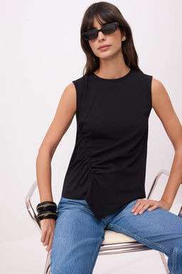 Siyah Duz Regular Bisiklet Yaka Kolsuz Buzgulu Uzun %100 Pamuk Orme T-Shirt TWOSS26TS00195