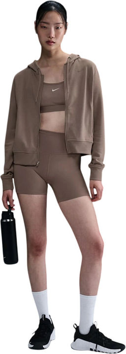 Шорты женские