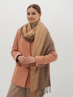 в составе шерсть Большой, мягкий, теплый двусторонний палантин с принтом