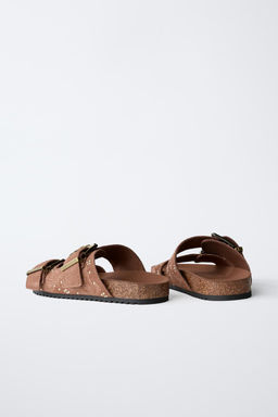 SPLIT SUEDE SANDALS WITH MICRO-STUDS AND BUCKLES - Zara фото 4