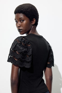 TANK TOP WITH SLEEVE EMBROIDERY - Zara фото 21