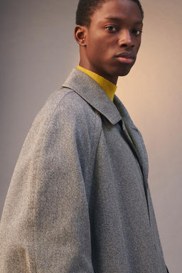 LIMITED EDITION CONTRAST OVERSIZE TRENCH COAT - Zara фото 7