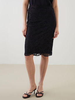 Beli Fermuarl? Dantelli Etek