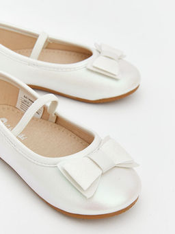 Fiyonk Detayl? K?z Bebek Babet