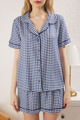 Trendyolmilla Lacivert Ekoseli Kurdele/Fiyonklu ve Biyeli Viskon Sortlu Dokuma Pijama Tak?m? THMSS25PT00279 фото 3