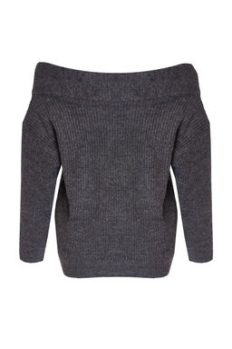 TRENDYOLMILLA Antrasit Yumusak Dokulu Carmen Yaka Triko Kazak TWOAW25KZ00266